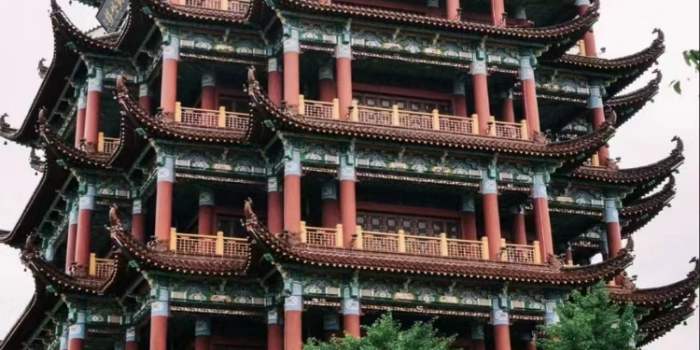 VISITE GUIDEE JUSQU'A 14H30 : CHUANSHA 
